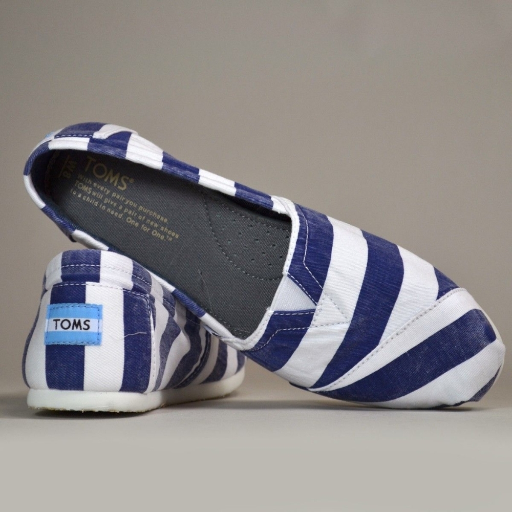 TOMS flat shoes